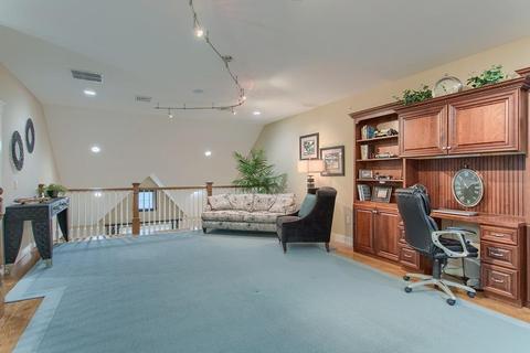 100 Kirkbride Dr #245, Danvers, MA 01923 photo 18
