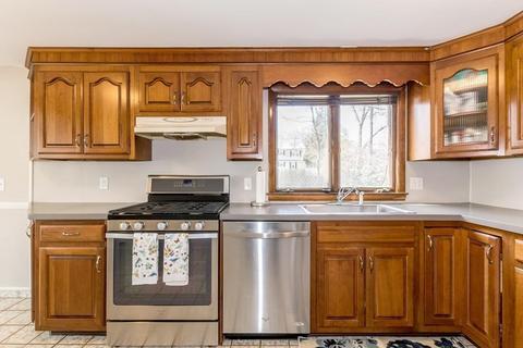 99 Kimball Rd, Dedham, MA 02026 photo 7