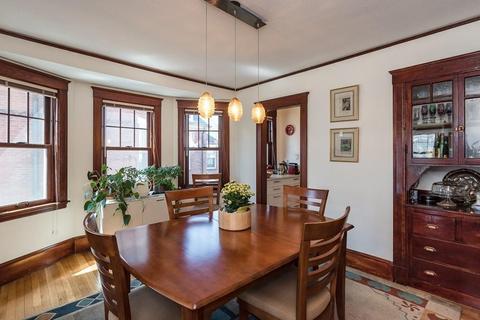 31 Davis Ave #2, Brookline, MA 02445 photo 5