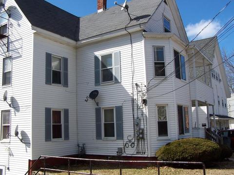 117 Pine St, Gardner, MA 01440 photo 2