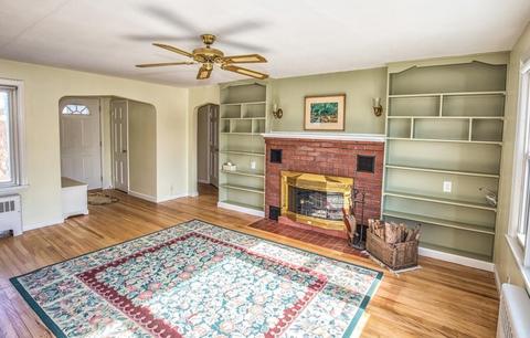 50 Lake Dr, Enfield, CT 06082 photo 9
