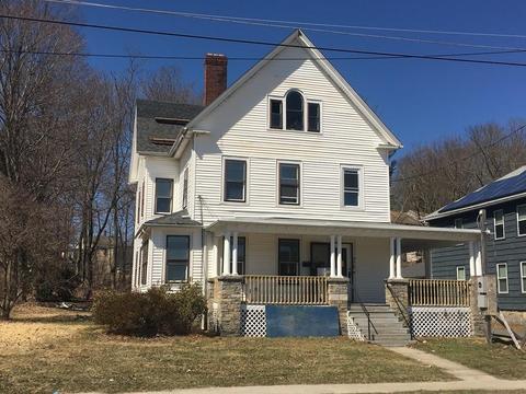 12 Schofield Ave, Dudley, MA 01571 photo 1