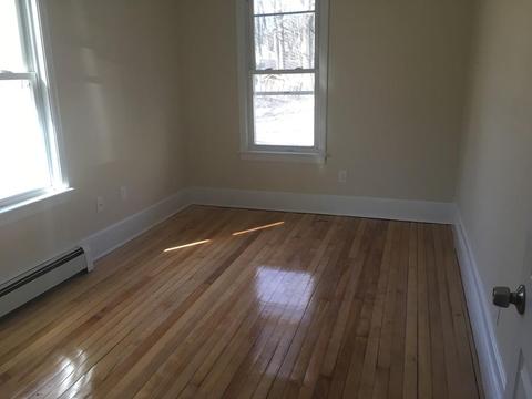 12 Schofield Ave, Dudley, MA 01571 photo 10