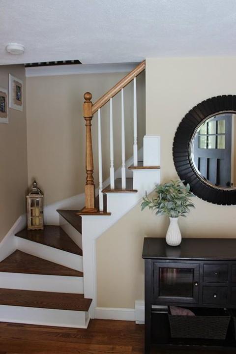 5 Murphy Cir, Framingham, MA 01701 photo 2