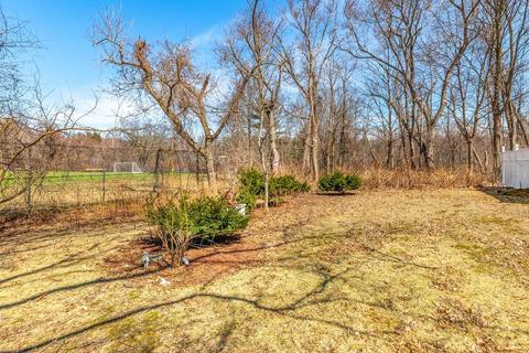 25 Temple St, Reading, MA 01867 photo 26