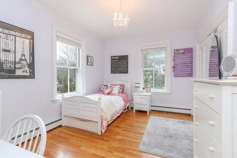 712 High St, Dedham, MA 02026 photo 18