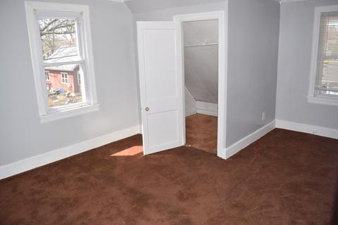 199 Gresham St, Springfield, MA 01119 photo 22
