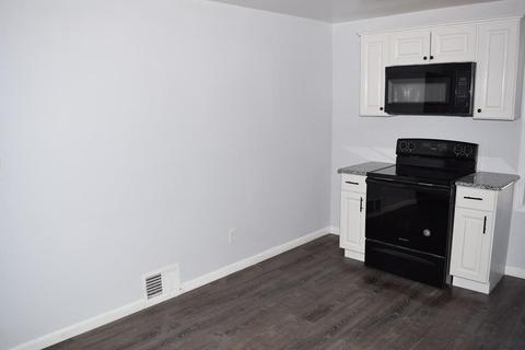 199 Gresham St, Springfield, MA 01119 photo 9
