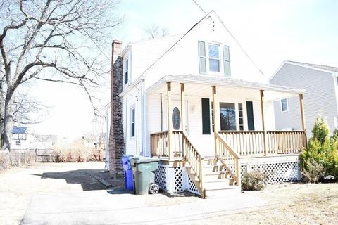 199 Gresham St, Springfield, MA 01119 photo 2