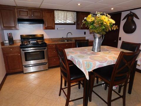 300 Goodwin St, Fall River, MA 02724 photo 11