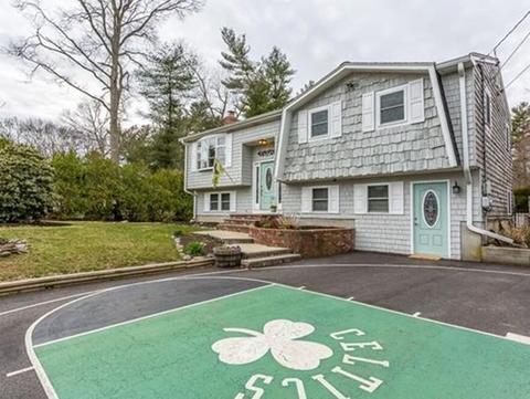 76 Carl Rd, Raynham, MA 02767 photo 3