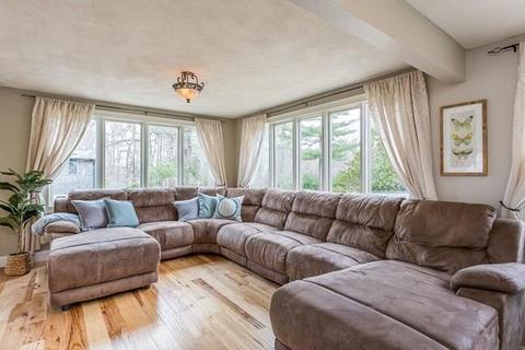 76 Carl Rd, Raynham, MA 02767 photo 10