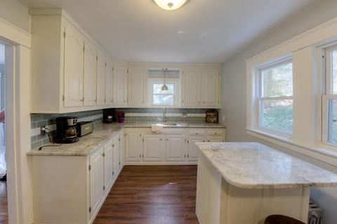 82 Morningside Rd, Worcester, MA 01602 photo 8