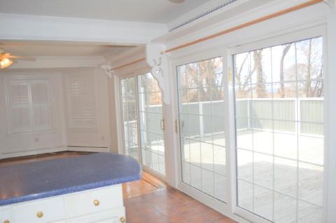 924 Highland Ave, Fall River, MA 02720 photo 13