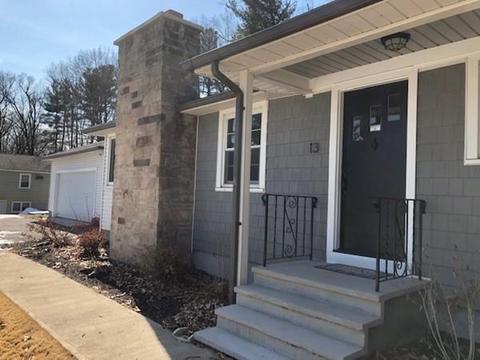 13 Steiger Rd, Holyoke, MA 01040 photo 1