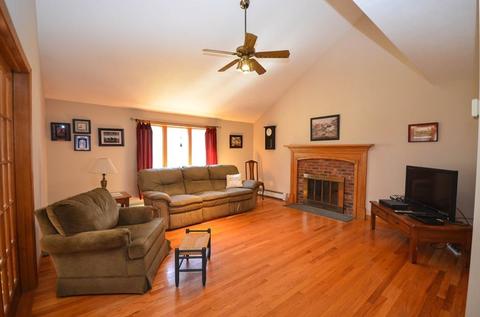 18 Highland View Dr, Sutton, MA 01590 photo 6