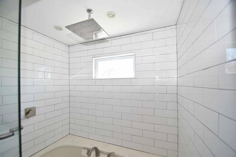2 Winnipeg St, Worcester, MA 01607 photo 15