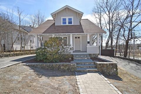 2 Winnipeg St, Worcester, MA 01607 photo 1