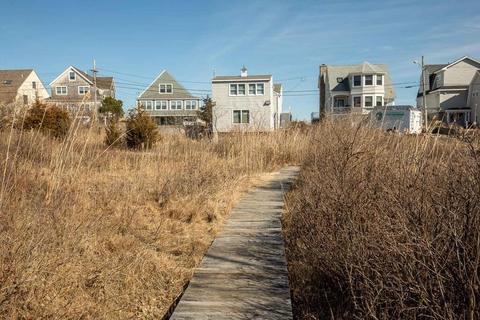 14 Huckleberry Ln, Hampton, NH 03842 photo 25