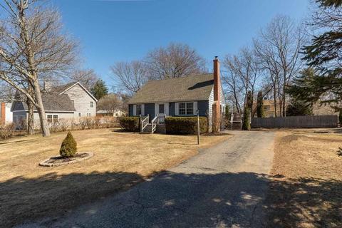 14 Huckleberry Ln, Hampton, NH 03842 photo 4