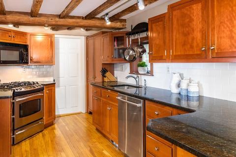 62 Front St, Marblehead, MA 01945 photo 7