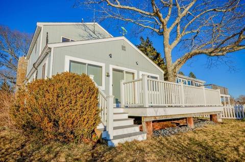 7 Adams St, Wareham, MA 02571 photo 4