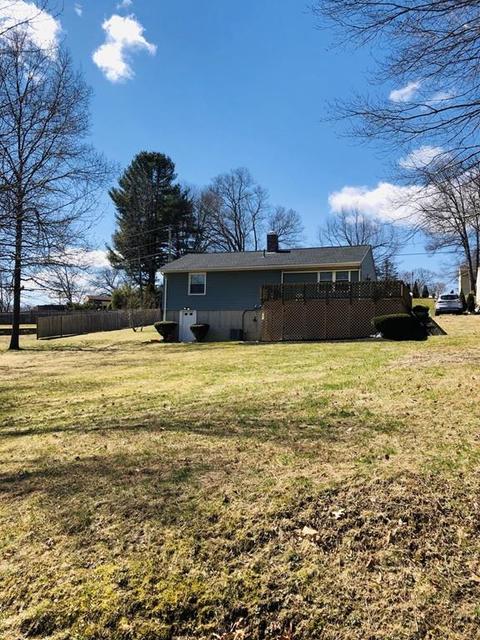 3 Vinal St, Hudson, MA 01749 photo 2