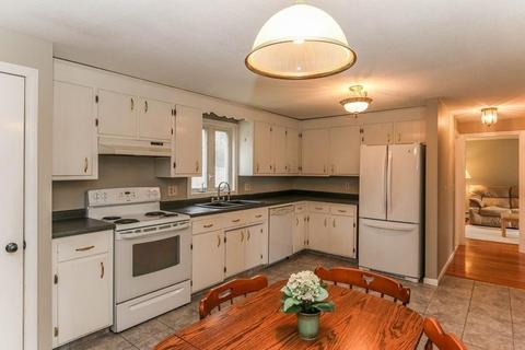 970 Maple Rd, Longmeadow, MA 01106 photo 11