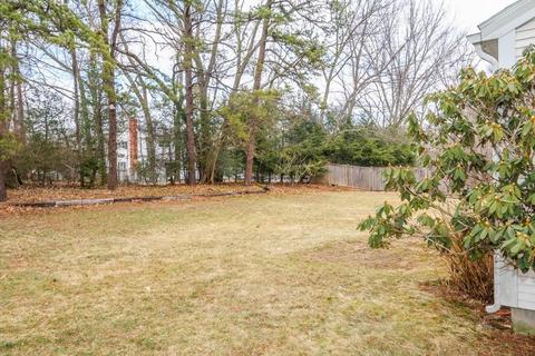 970 Maple Rd, Longmeadow, MA 01106 photo 4