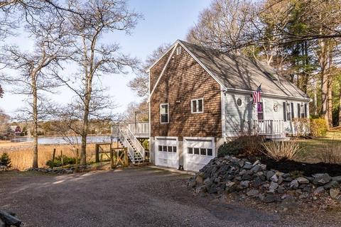 19 Edgewater Ext, Wareham, MA 02571 photo 3