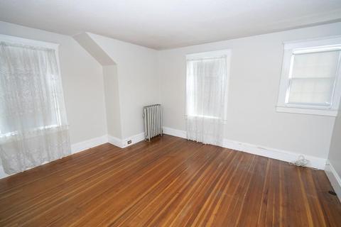 120 Kimberly Ave, Springfield, MA 01108 photo 9