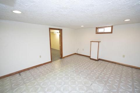 120 Kimberly Ave, Springfield, MA 01108 photo 16