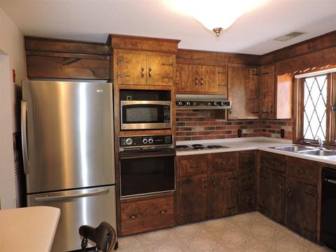 18 Mcgovern Ln, Webster, MA 01570 photo 7