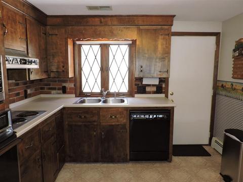 18 Mcgovern Ln, Webster, MA 01570 photo 8
