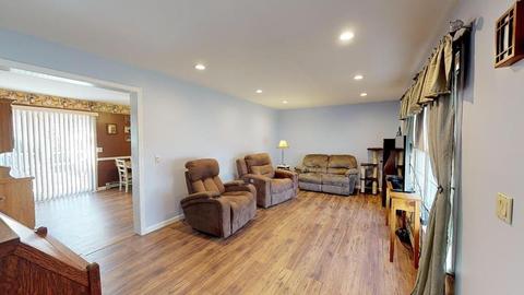 4 Bernard St, Webster, MA 01570 photo 4