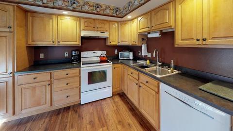 4 Bernard St, Webster, MA 01570 photo 8