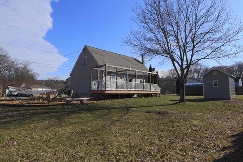 4 Bernard St, Webster, MA 01570 photo 3