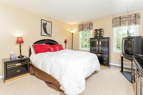 101 Devon St, Taunton, MA 02780 photo 16