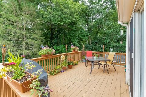 101 Devon St, Taunton, MA 02780 photo 4