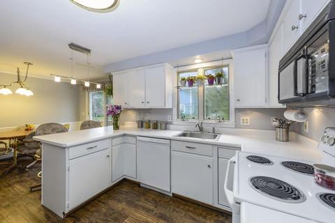 101 Devon St, Taunton, MA 02780 photo 9