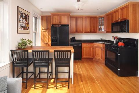 114 Brook St #3, Brookline, MA 02445 photo 1