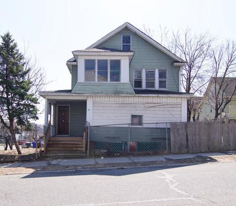 385 Franklin St, Springfield, MA 01104 photo 3