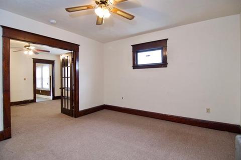 385 Franklin St, Springfield, MA 01104 photo 7