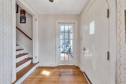 5 Ferrante Ave, Greenfield, MA 01301 photo 3