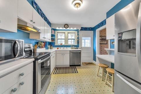 5 Ferrante Ave, Greenfield, MA 01301 photo 10