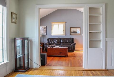 72 Maple Ln, Bristol, RI 02809 photo 11