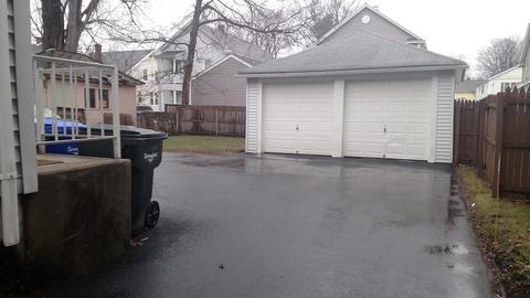 23 Ruskin St, Springfield, MA 01108 photo 2