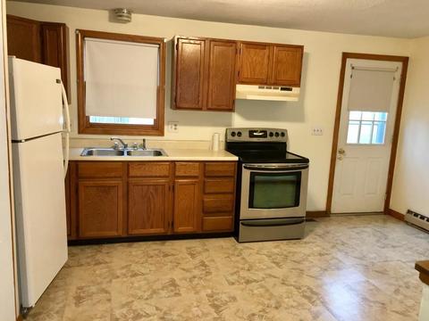 23 Ruskin St, Springfield, MA 01108 photo 3