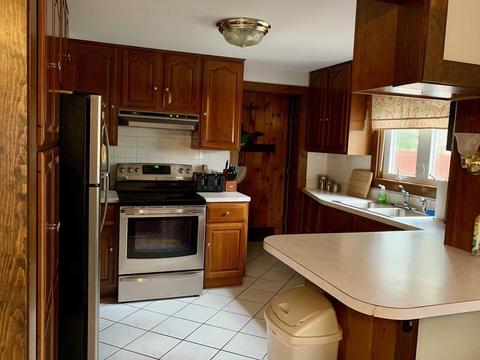 34 Rogerson Ave, Acushnet, MA 02743 photo 3