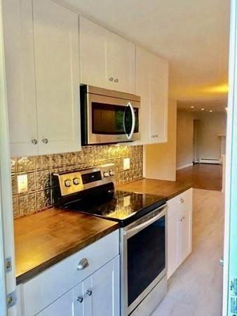 19 Juniper Rd, Salem, NH 03079 photo 3